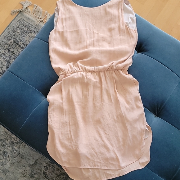 Dress - Picture 7 of 7